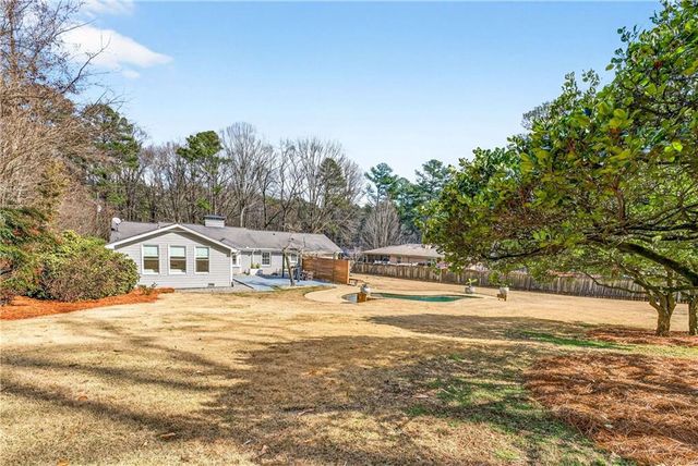 2500 Hawthorne NE Drive, Atlanta, GA 30345