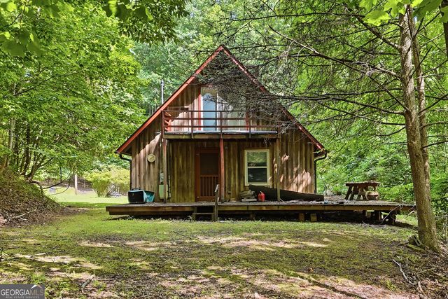 467 Gilliam Road, Mineral Bluff, GA 30559