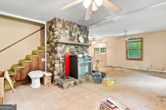 467 Gilliam Road, Mineral Bluff, GA 30559
