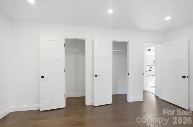6908 Ludwig Drive, Charlotte, NC 28215