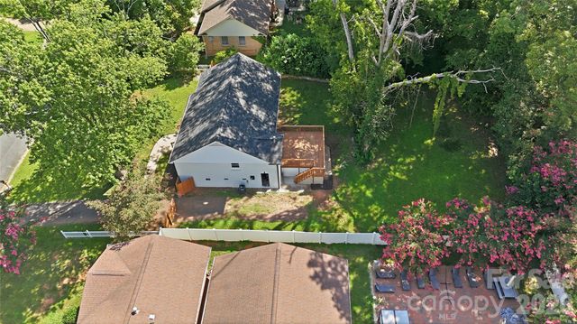 6908 Ludwig Drive, Charlotte, NC 28215