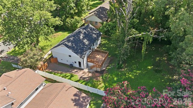 6908 Ludwig Drive, Charlotte, NC 28215