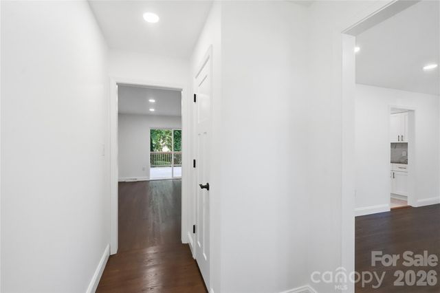 6908 Ludwig Drive, Charlotte, NC 28215