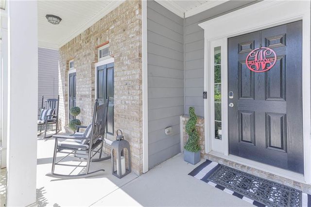 697 Rockingham Drive, Lithia Springs, GA 30122