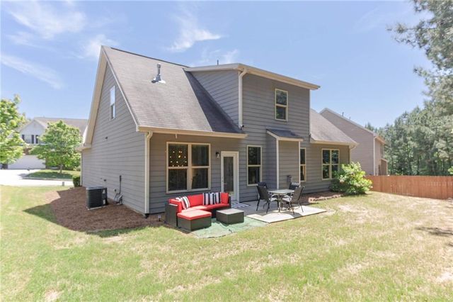 697 Rockingham Drive, Lithia Springs, GA 30122