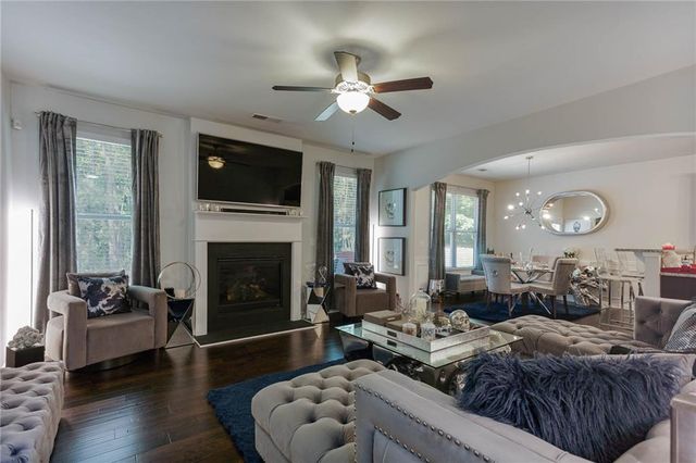 697 Rockingham Drive, Lithia Springs, GA 30122