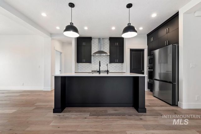 8389 W Shams Ln, Eagle, ID 83616