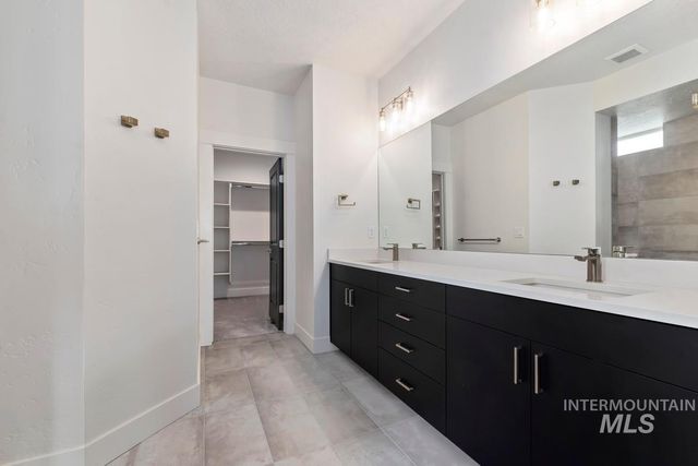 8389 W Shams Ln, Eagle, ID 83616