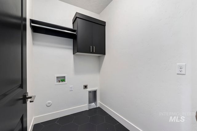 8389 W Shams Ln, Eagle, ID 83616