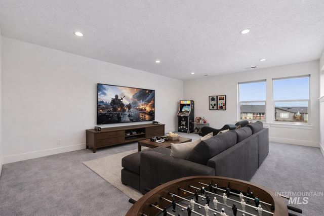 8389 W Shams Ln, Eagle, ID 83616