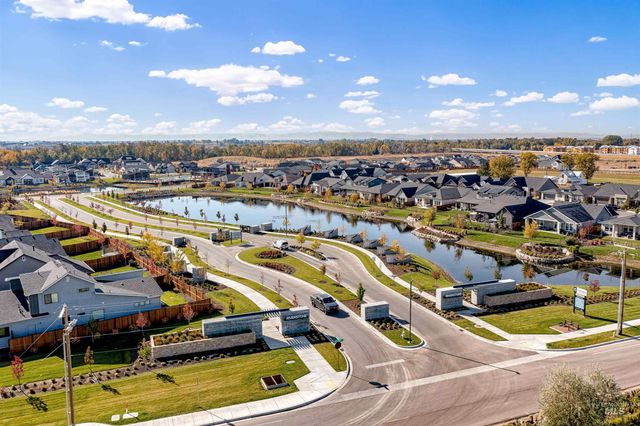 8389 W Shams Ln, Eagle, ID 83616