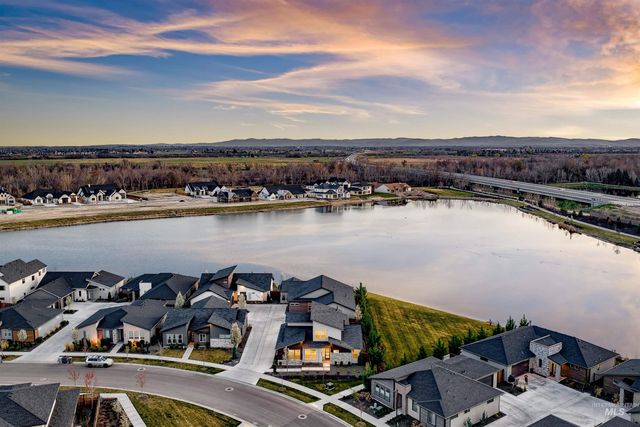 8389 W Shams Ln, Eagle, ID 83616