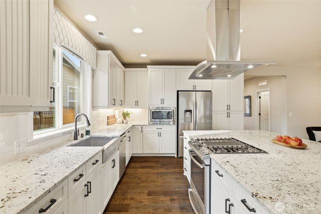 19030 146th Street E, Bonney Lake, WA 98391