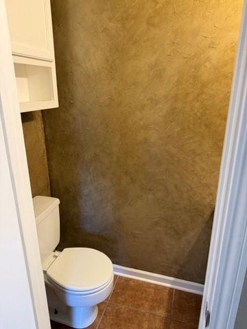 4041 CHARLESTON Circle 29, Alexandria, LA 71303