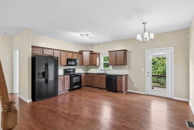 157 Blackpool Dr, Antioch, TN 37013