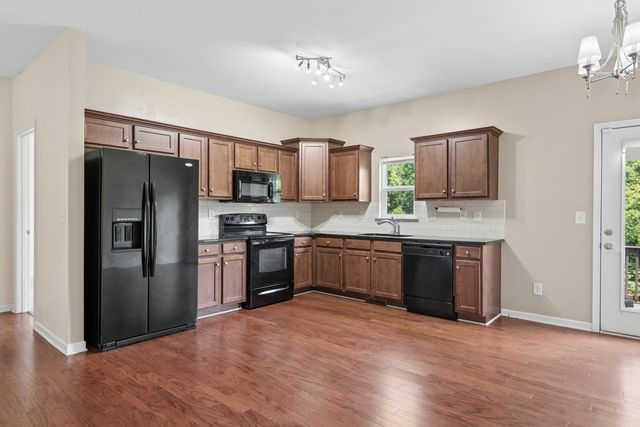 157 Blackpool Dr, Antioch, TN 37013
