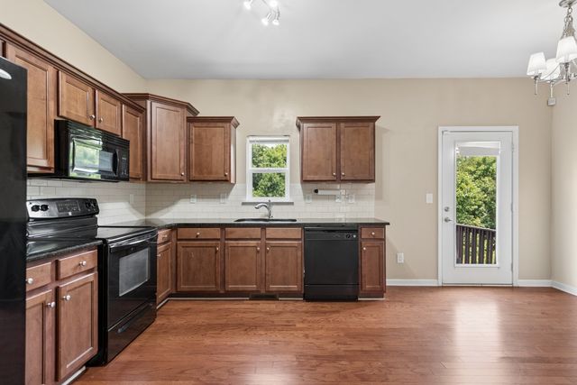 157 Blackpool Dr, Antioch, TN 37013