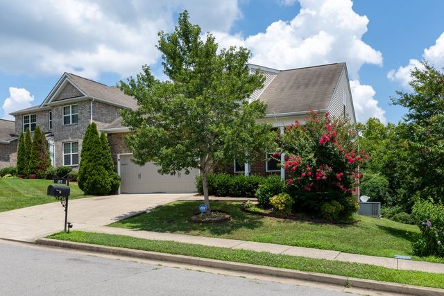 157 Blackpool Dr, Antioch, TN 37013