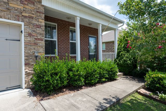 157 Blackpool Dr, Antioch, TN 37013