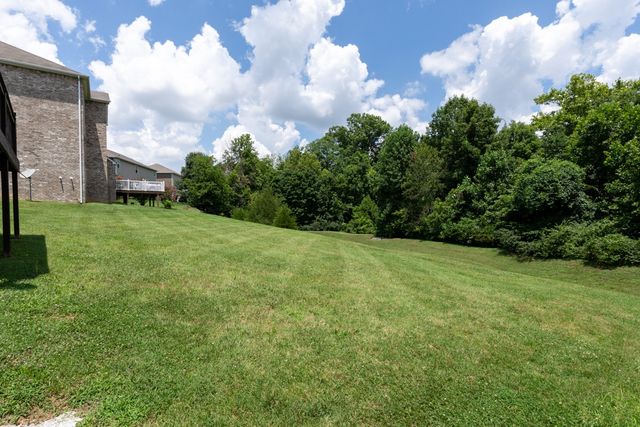 157 Blackpool Dr, Antioch, TN 37013
