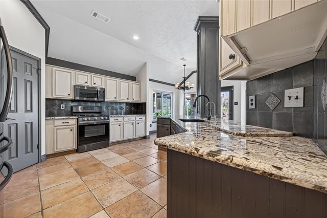 23410 Stratsborough Drive, Katy, TX 77494