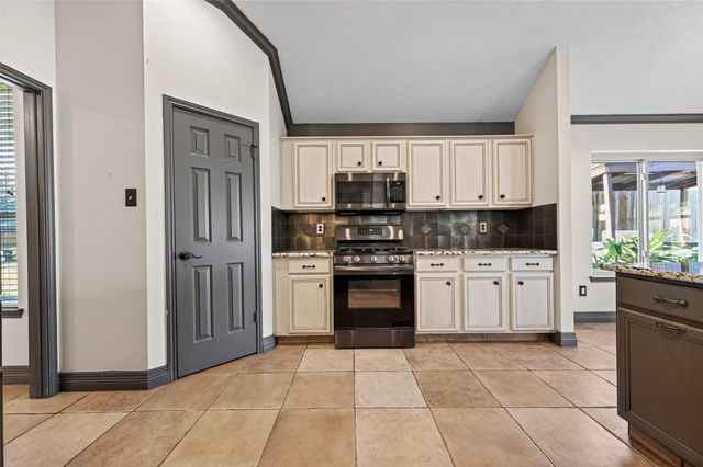 23410 Stratsborough Drive, Katy, TX 77494