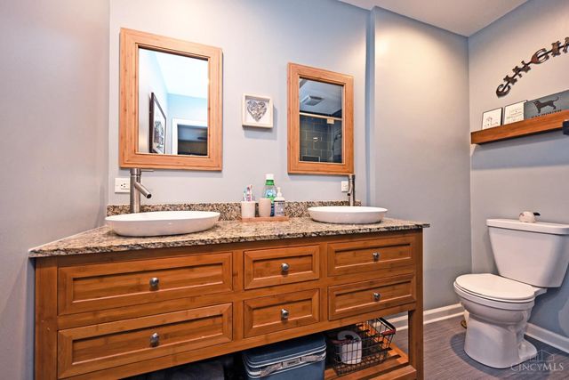 7010 Wooster, Cincinnati, OH 45227