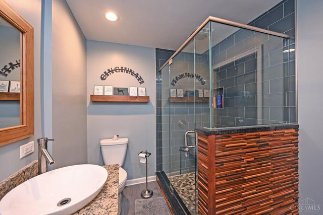 7010 Wooster, Cincinnati, OH 45227
