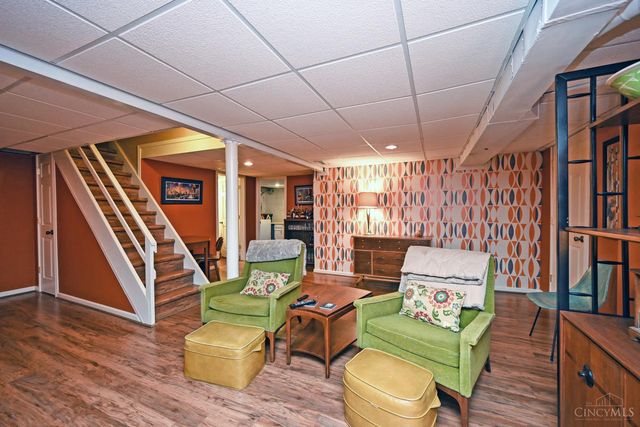 7010 Wooster, Cincinnati, OH 45227