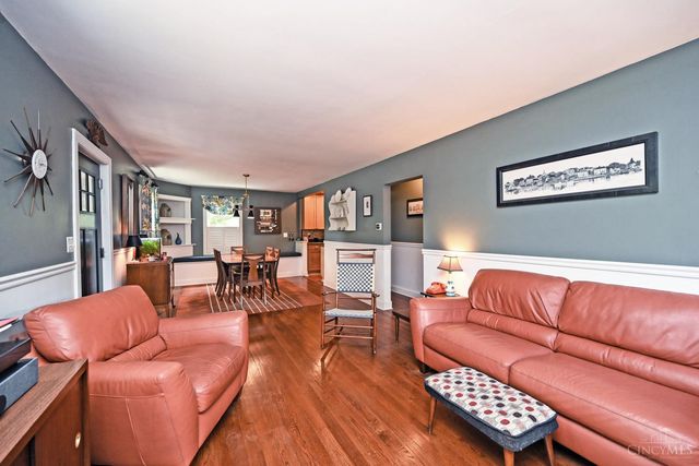 7010 Wooster, Cincinnati, OH 45227