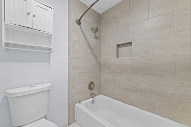 1830 Thomas Avenue 2F, San Diego, CA 92109