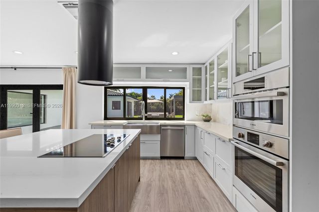 116 W 1st Ct, Miami Beach, FL 33139