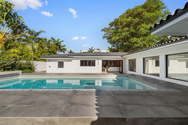 116 W 1st Ct, Miami Beach, FL 33139