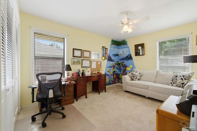 4470 La Mirage Dr, Pensacola, FL 32504