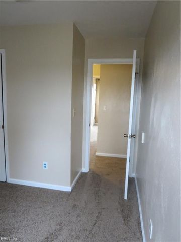 316 San Roman DR, Chesapeake, VA 23322