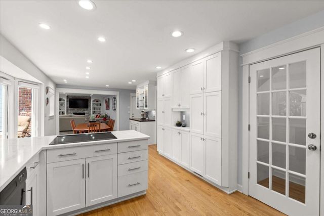 5380 Redfield Drive, Dunwoody, GA 30338