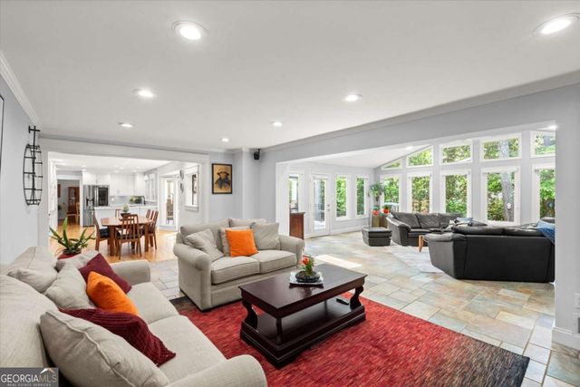 5380 Redfield Drive, Dunwoody, GA 30338