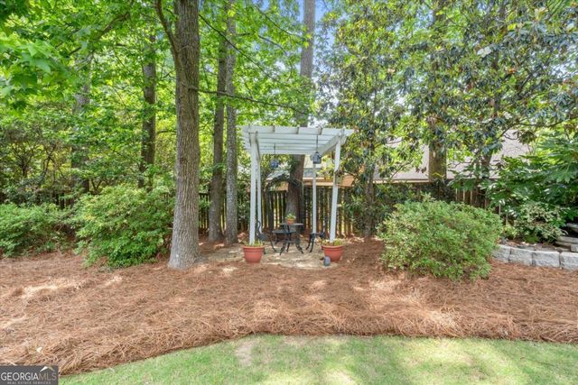 5380 Redfield Drive, Dunwoody, GA 30338