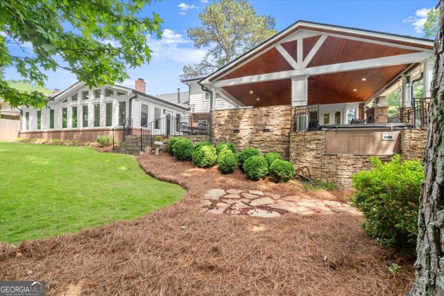 5380 Redfield Drive, Dunwoody, GA 30338
