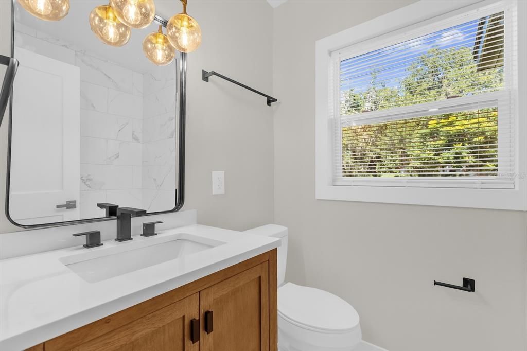 Image 12 of property listing at 4503 CONWAY GARDENS ROAD, Orlando, FL 32806