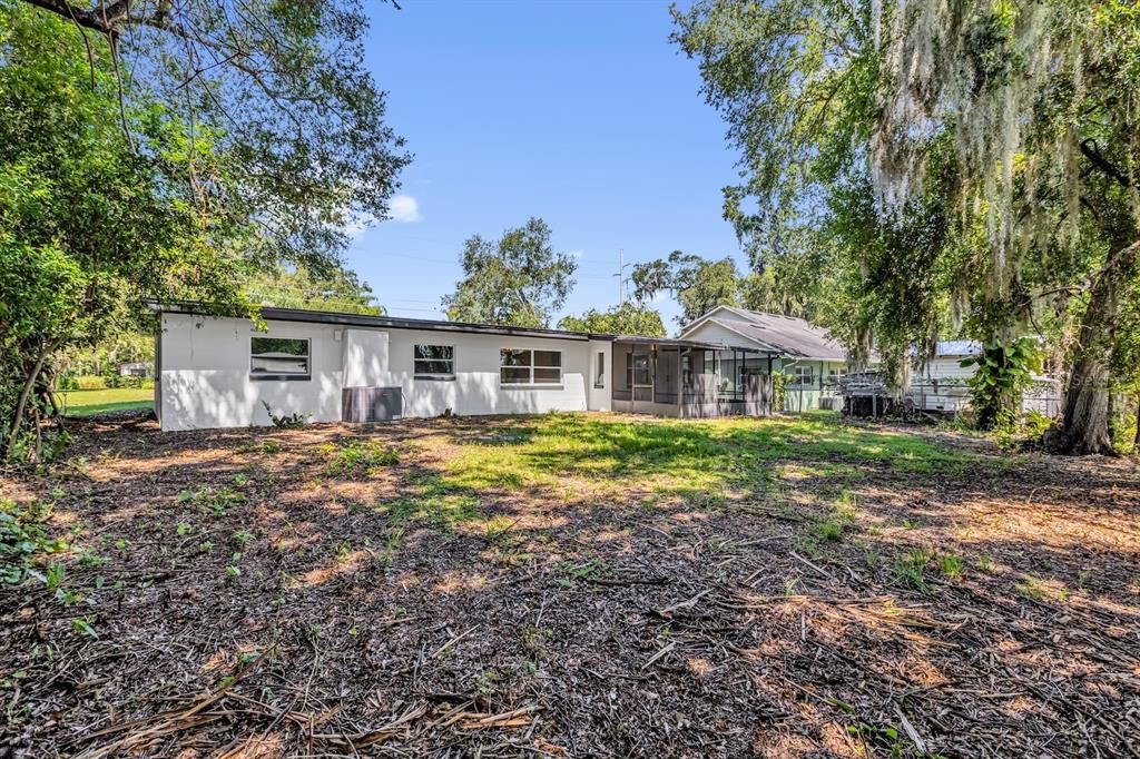 Image 25 of property listing at 4503 CONWAY GARDENS ROAD, Orlando, FL 32806