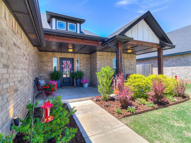 4709 Mustang Park Boulevard, Mustang, OK 73064