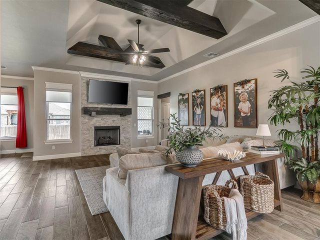4709 Mustang Park Boulevard, Mustang, OK 73064