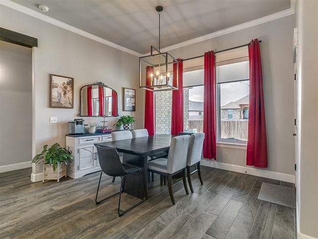 4709 Mustang Park Boulevard, Mustang, OK 73064