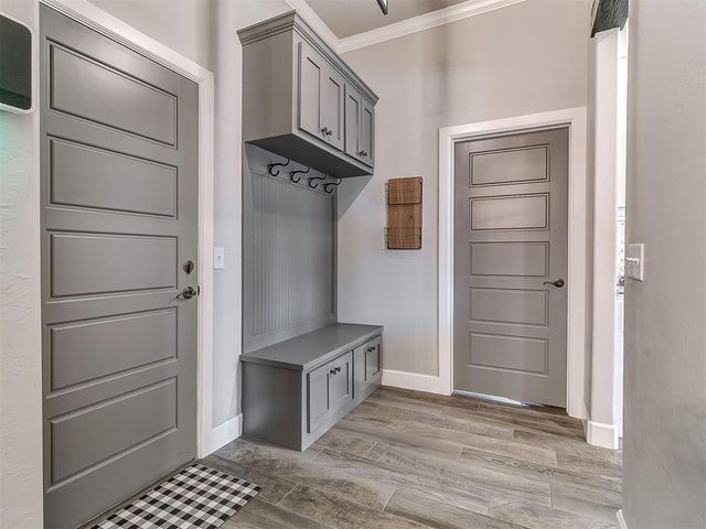 4709 Mustang Park Boulevard, Mustang, OK 73064