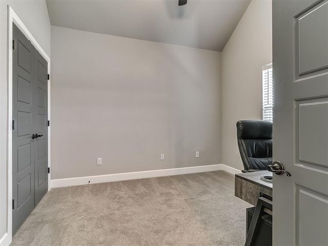 4709 Mustang Park Boulevard, Mustang, OK 73064