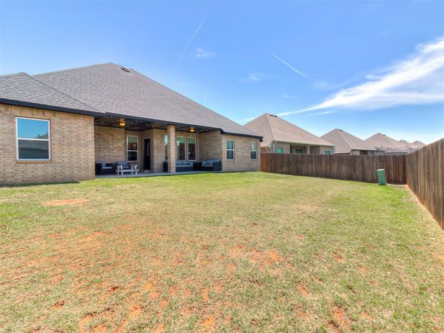 4709 Mustang Park Boulevard, Mustang, OK 73064