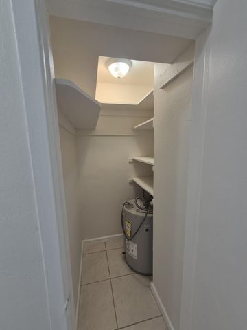 3518 Taylor Street 4, Hollywood, FL 33021