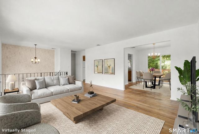 11 Lycett Court, Norwalk, CT 06850