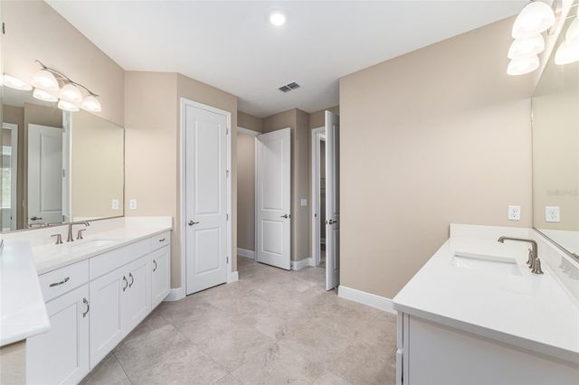 10216 SW 85TH PLACE ROAD, Ocala, FL 34481